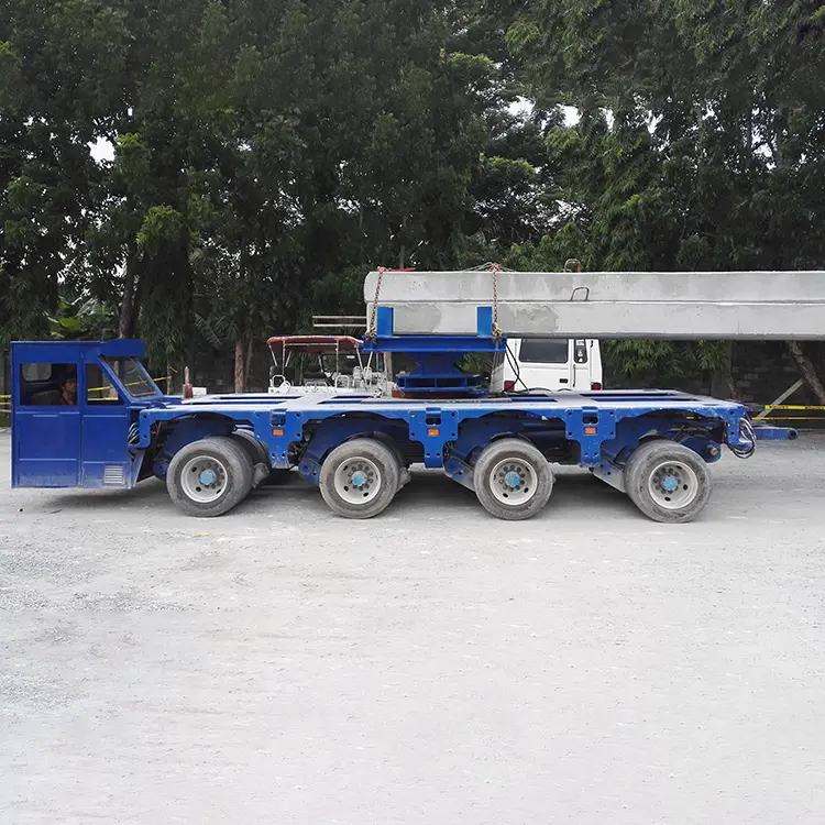 Selbstfahrender modularer Transporter für den Brückenträgertransport